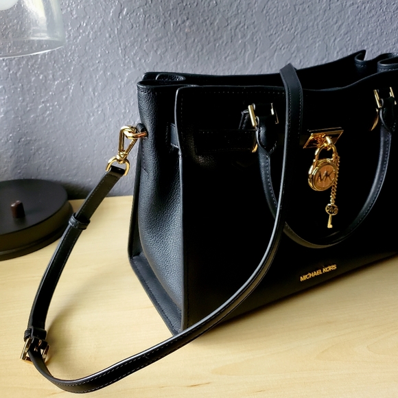 Michael Kors black leather satchel - Picture 8 of 10